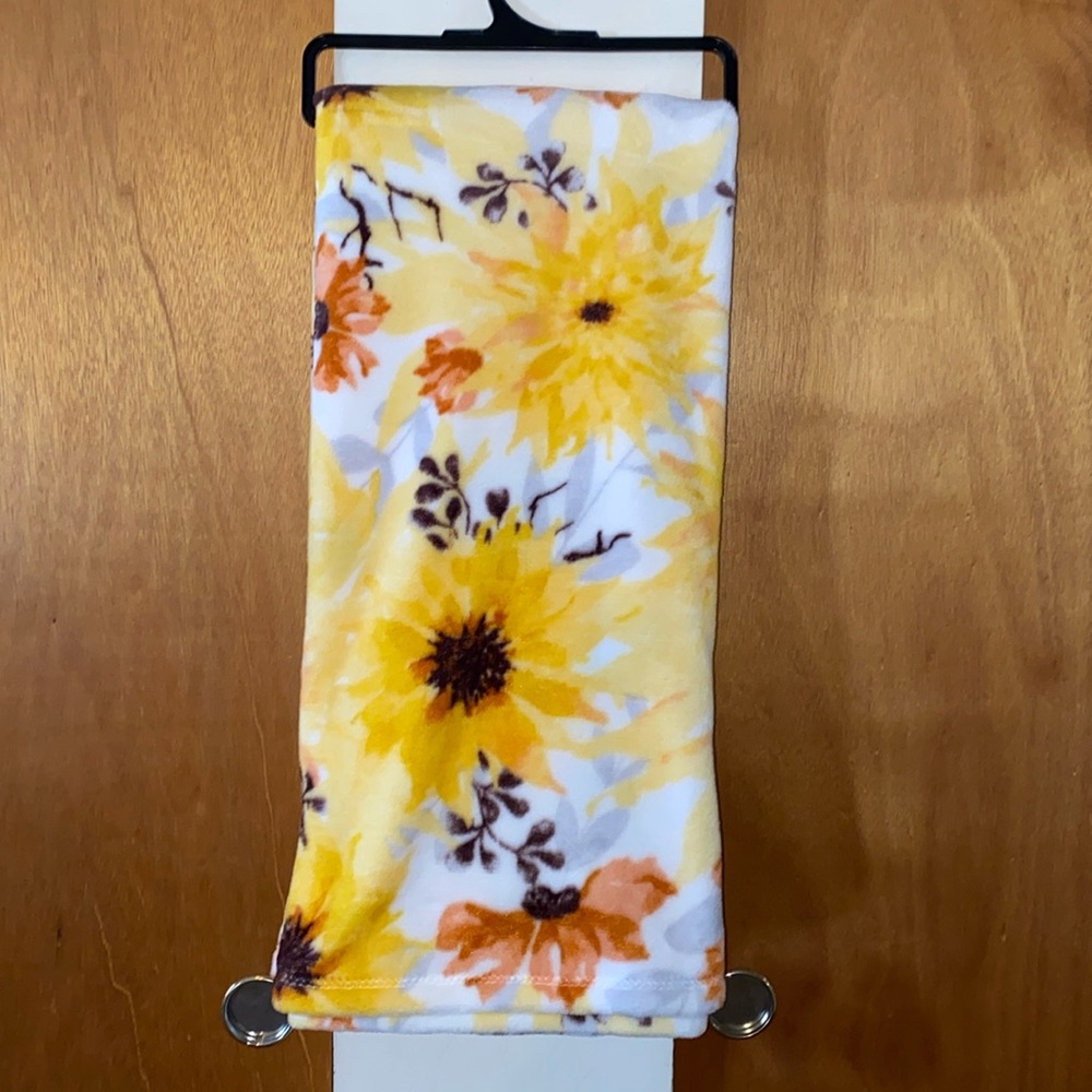 🌻🧡🌻EUC Like New Oversized Sunflower Throw Blanket